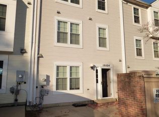 18024 Singing Pine Cir, Gaithersburg, MD 20886