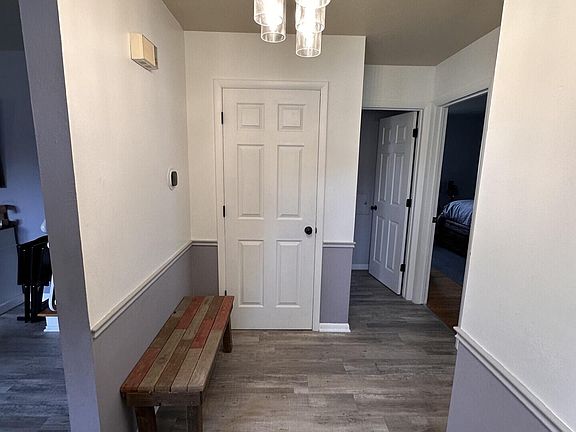 4th image of 750 Woodlawn Dr