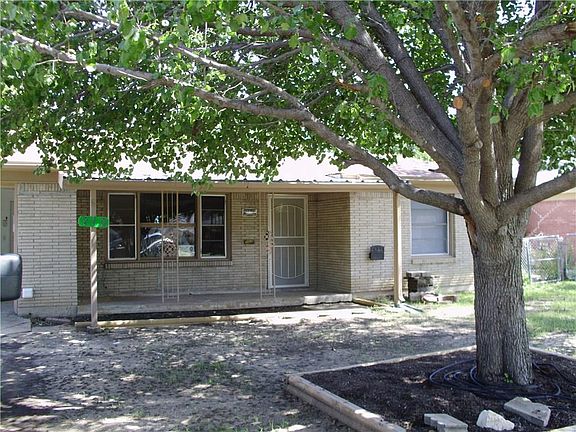 2nd image of 713 Ala Dr