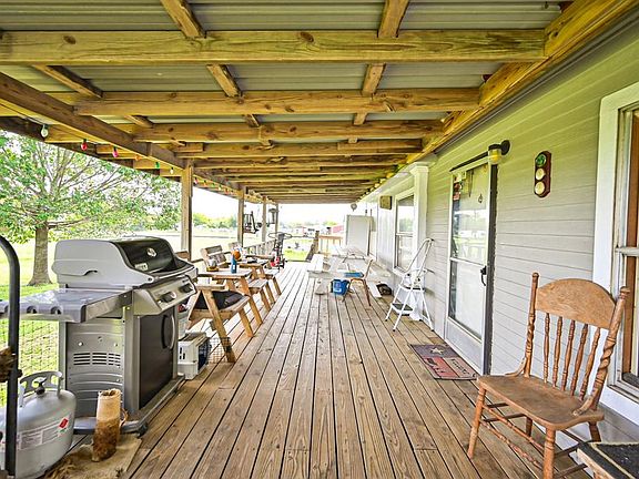 3rd image of 3032 County Road 615
