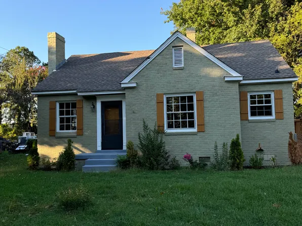 131 King St, Columbus, MS 39702