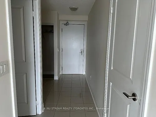 275 Yorkland Rd #2802 Photo 1