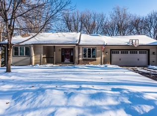 5366 S Park Dr, Savage, MN 55378