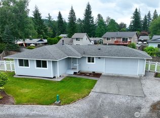 1411 Holly Ct, Bellingham, WA 98226