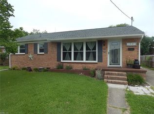 1521 Denton Dr, Hampton, VA 23664