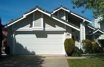 beautiful one story house