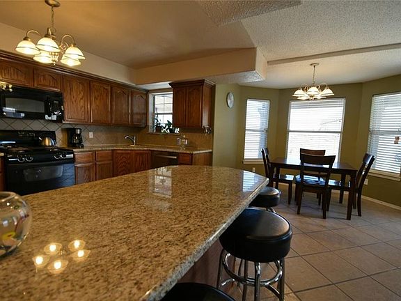 3rd image of 12701 Tierra Flores Dr
