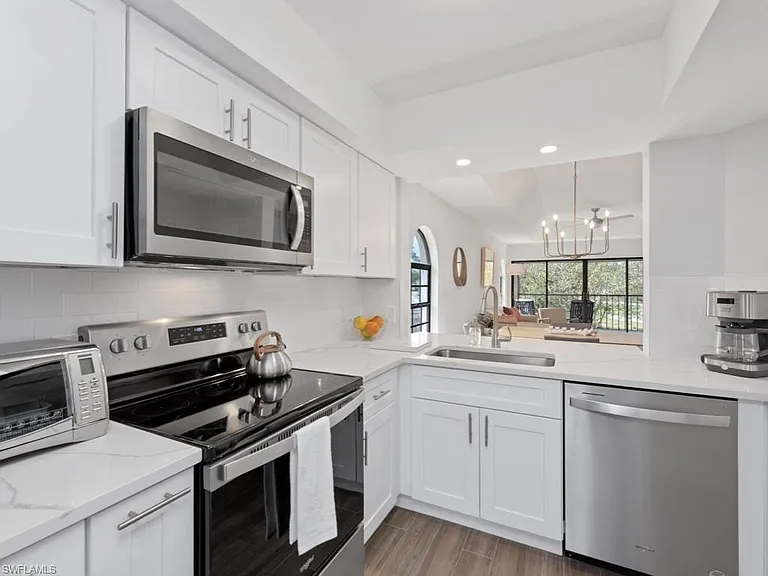 709 Augusta Blvd #5 — Photo 6