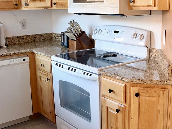 4th image of 6651 N Campbell Ave APT 260
