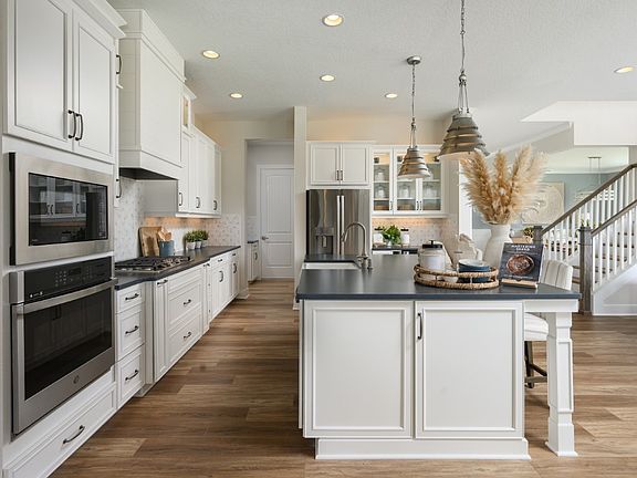 Granada II at Two Rivers - Gourmet Kitchen