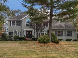 5 Old Town Rd, Beverly, MA 01915