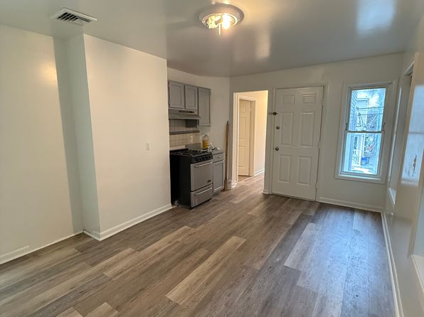 118 Butler St FLOOR 2