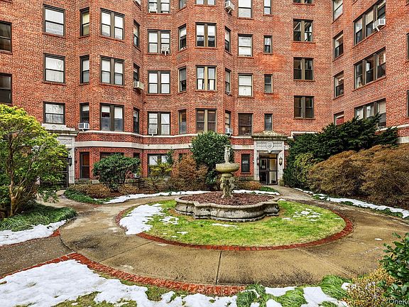 4th image of 11 Alden Road #4A