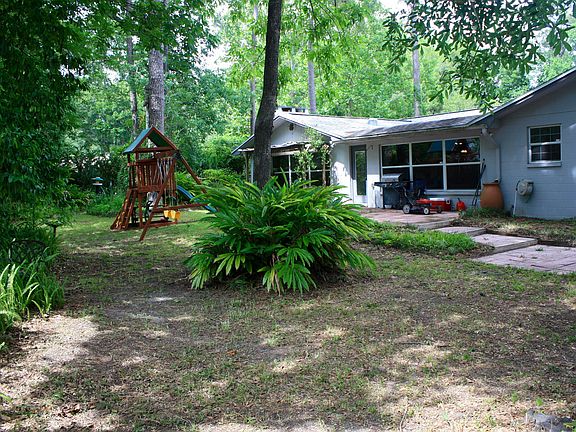5th image of 2528 NW 65th Ter