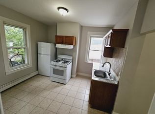 157 Bidwell Ave #3A, Jersey City, NJ 07305