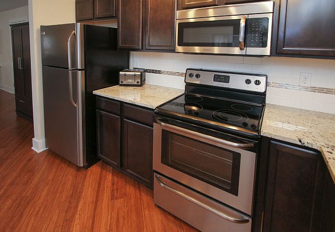 1st image of 475 W Lovell St APT 106