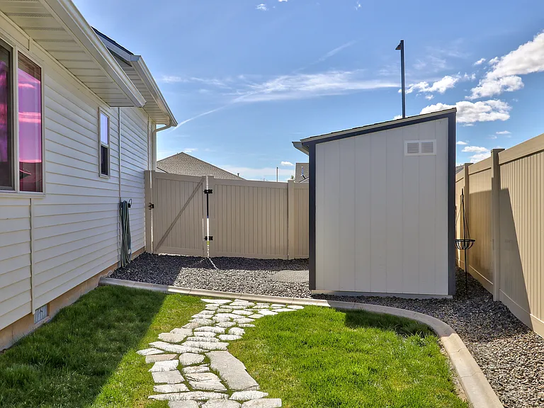 406 Hildago Way — Photo 12