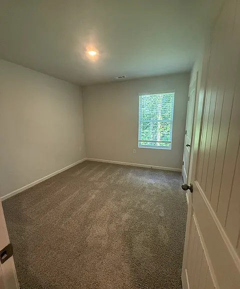 44 Berryville Dr — Photo 16