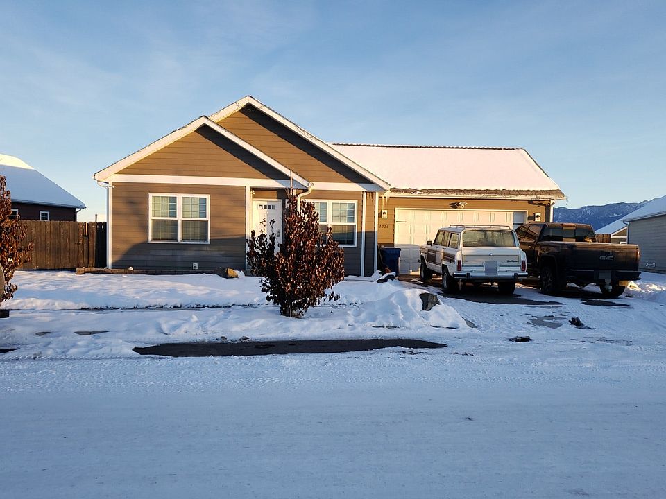 1st image of 2226 Sturnella Ln