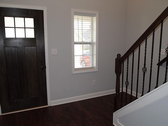 2nd image of 2948 Eminent Dr