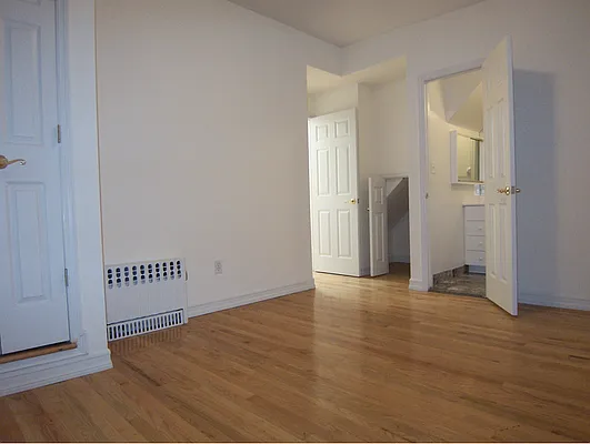 Rented by Luxor Homes & Investment Realty | media 32