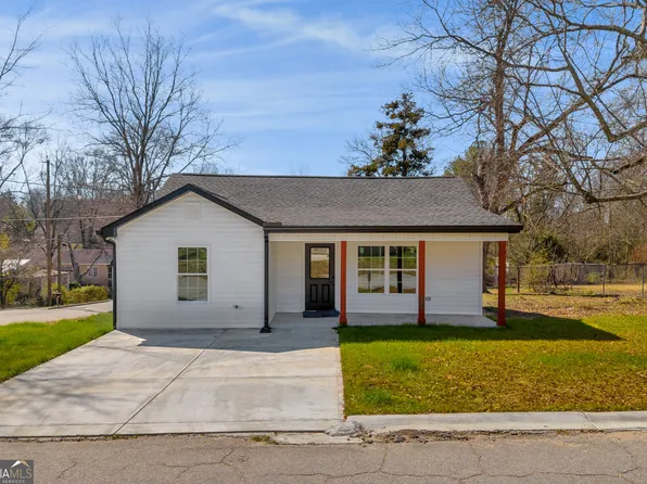 9 Fig St, Toccoa, GA 30577