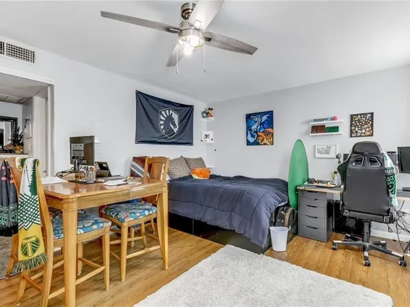 1000 W 26th St APT 109, Austin, TX 78705