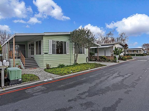 3rd image of 1050 Borregas Ave #64