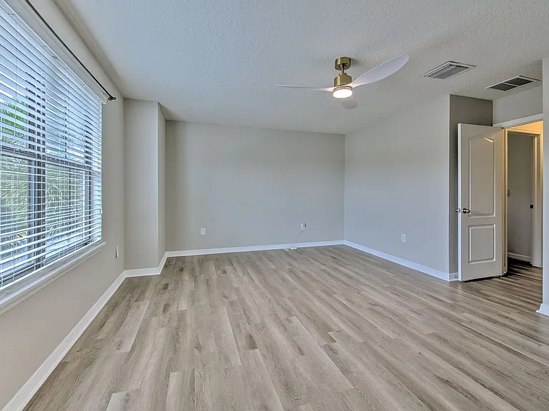 5116 Bay Isle Cir — Photo 33