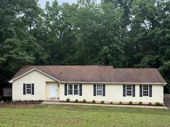 37362 E Spicer Dr, Mechanicsville, MD 20659