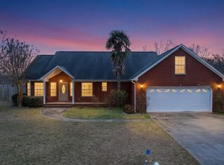 3340 Aurora Dr, Sumter, SC 29154