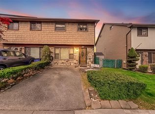 340 Rolling Hill Grn, Staten Island, NY 10312