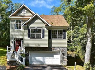 2634 Greenbriar Ln, Annapolis, MD 21401