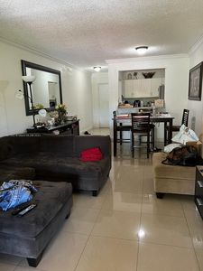 575 W 69th St APT 309, Hialeah, FL, 33014