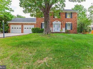 3402 Williamsburg Dr, Waldorf, MD 20601