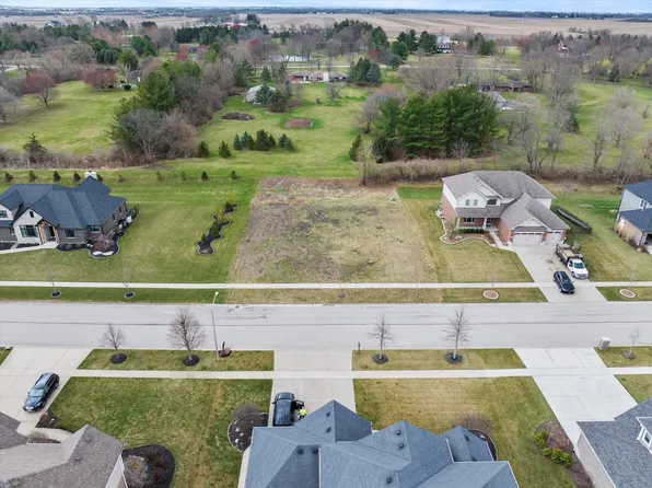 13745 W Memorial Dr #57, Manhattan, IL 60442