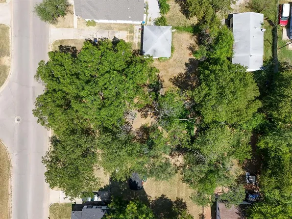 1201 N Center Ave Lot 3-5, Shawnee, OK 74801