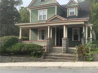 515 Delaware Ave, Mount Bethel, PA 18343