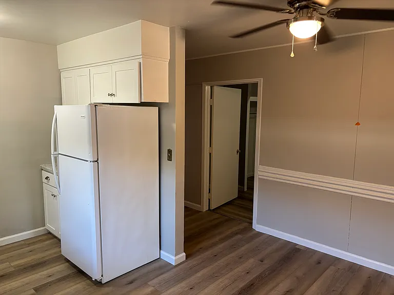 614 J St — Photo 5