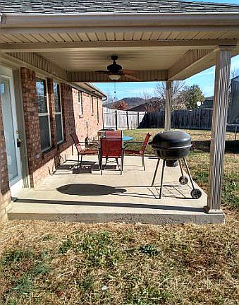 4th image of 1025 Eagle Point Dr