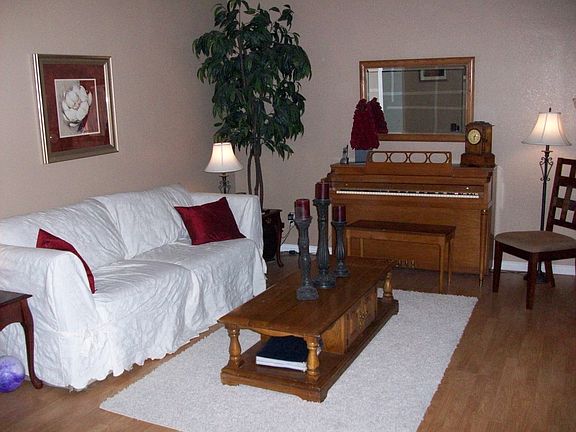 A charming living room 