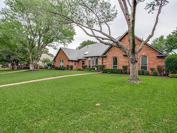 2nd image of 1504 Brentwood Trl