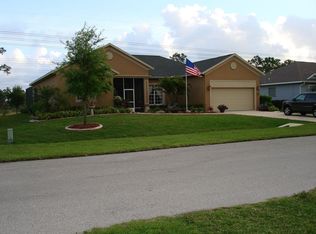 5832 NW Windy Pines Ln, Port Saint Lucie, FL 34986