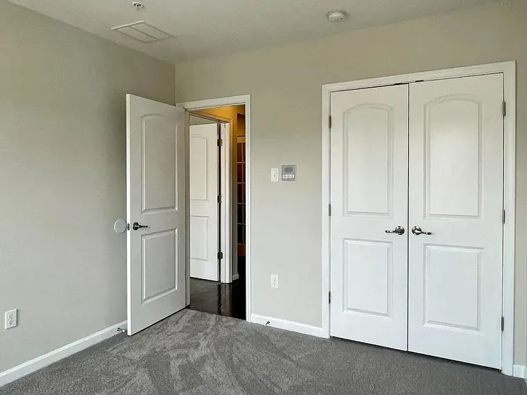 7827 Crystal Brook Way — Photo 4