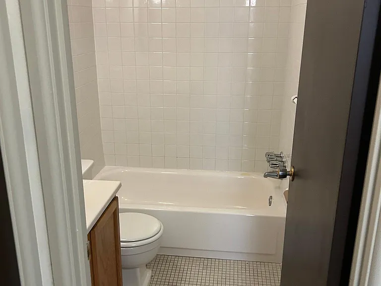 2650 Colfax Ave S #102 — Photo 8