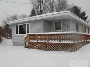 915 N Main St, Lanse, MI 49946