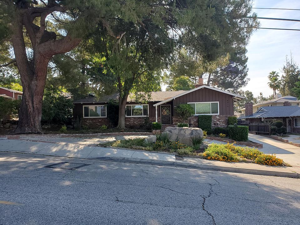 1st image of 4916 Briggs Ave