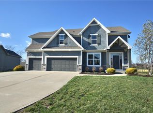 8218 NE 90th St, Kansas City, MO 64157