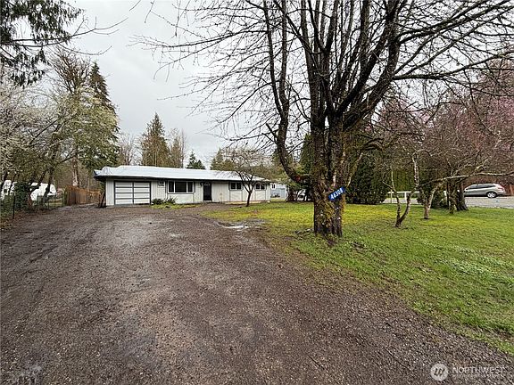 3rd image of 46308 Baker Loop Road