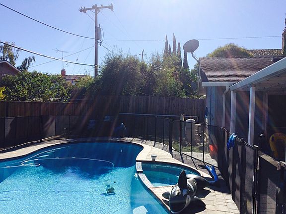 4th image of 5952 Via Madero Dr